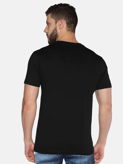 UrGear Typography Men Round Neck Black T-Shirt