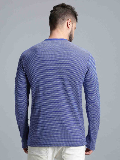 Men Blue Striped Round Neck Casual T-Shirt