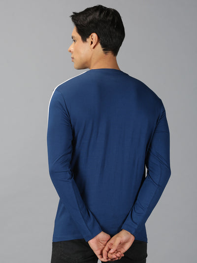 Men Blue ColorBlock Round Neck T-Shirt