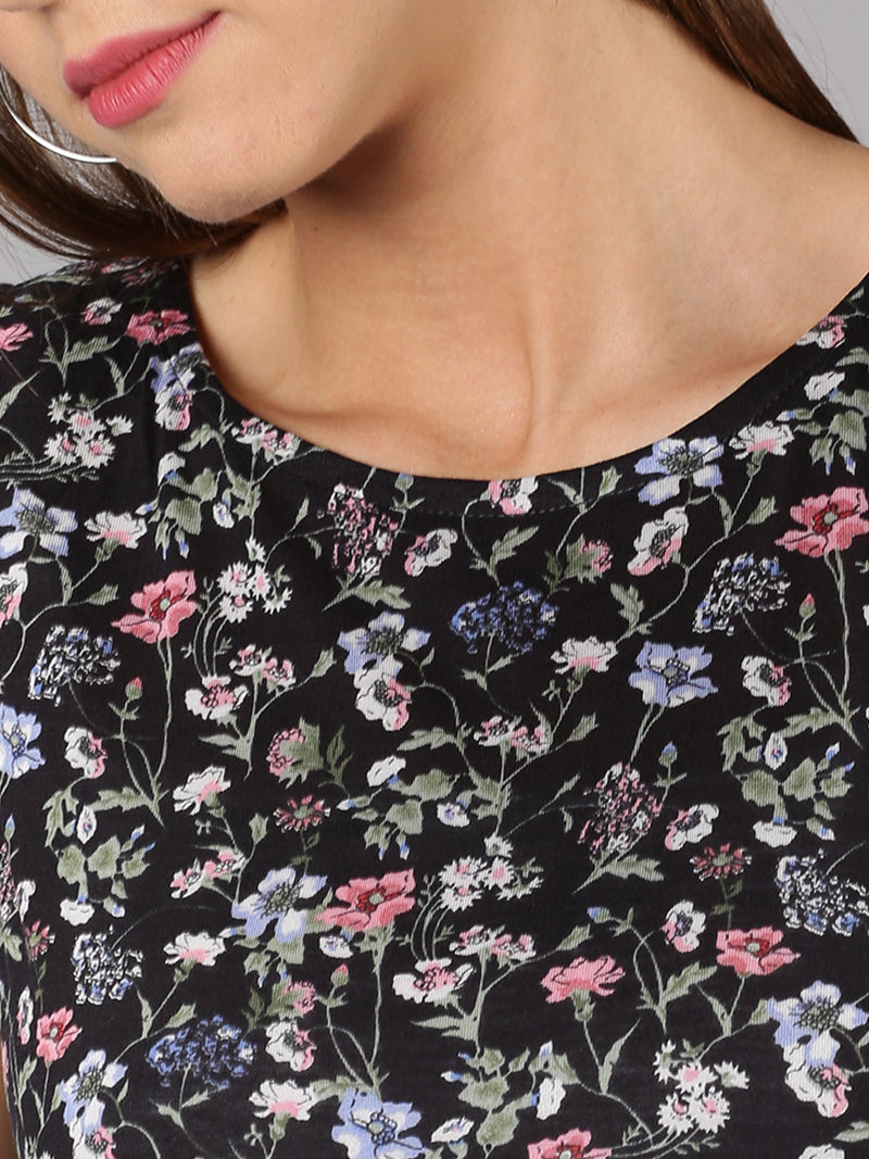 Women Black Floral Printed Half Sleeve Round neck Tops